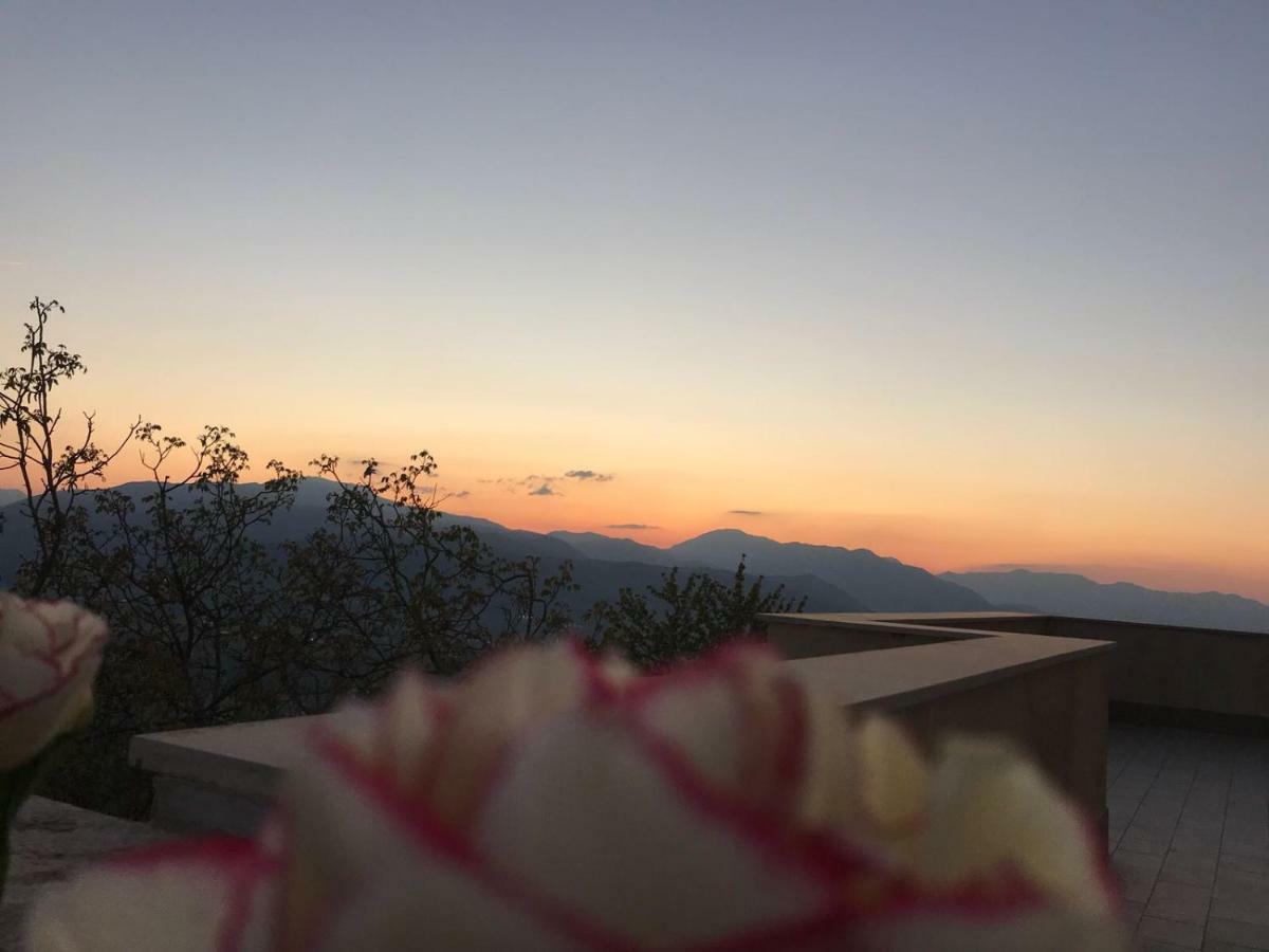 Palazzo Cestari Hotel Montesano sulla Marcellana Bagian luar foto